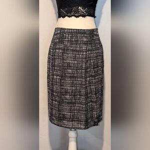 Women's Worthington skirt. Sz. 6. NWT.